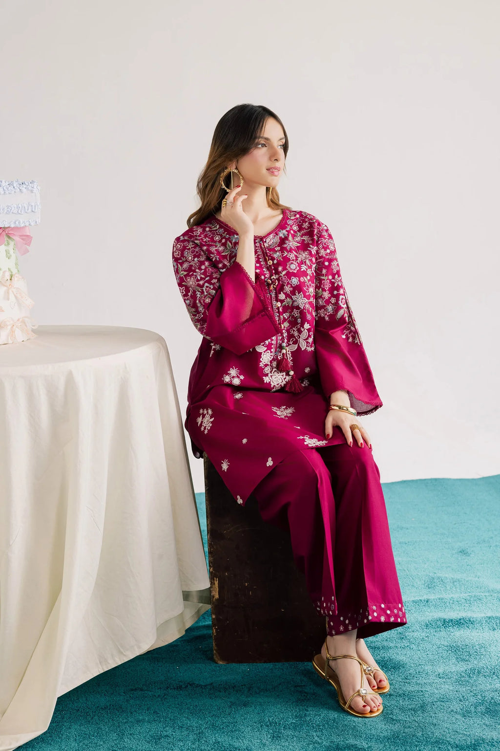 BATIK-2PC LAWN EMBROIDERED SHIRT WITH LAWN EMBROIDERED SLEEVES